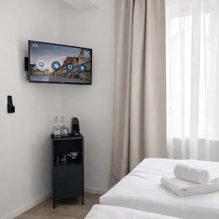 Отель Boutique Celler Altstadt - 24h Check-in