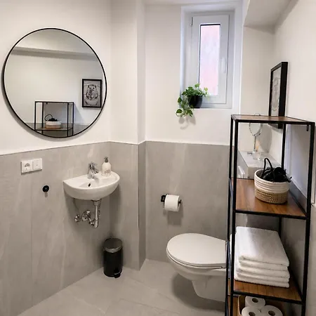 Boutique Celler Altstadt - 24h Check-in Hotel